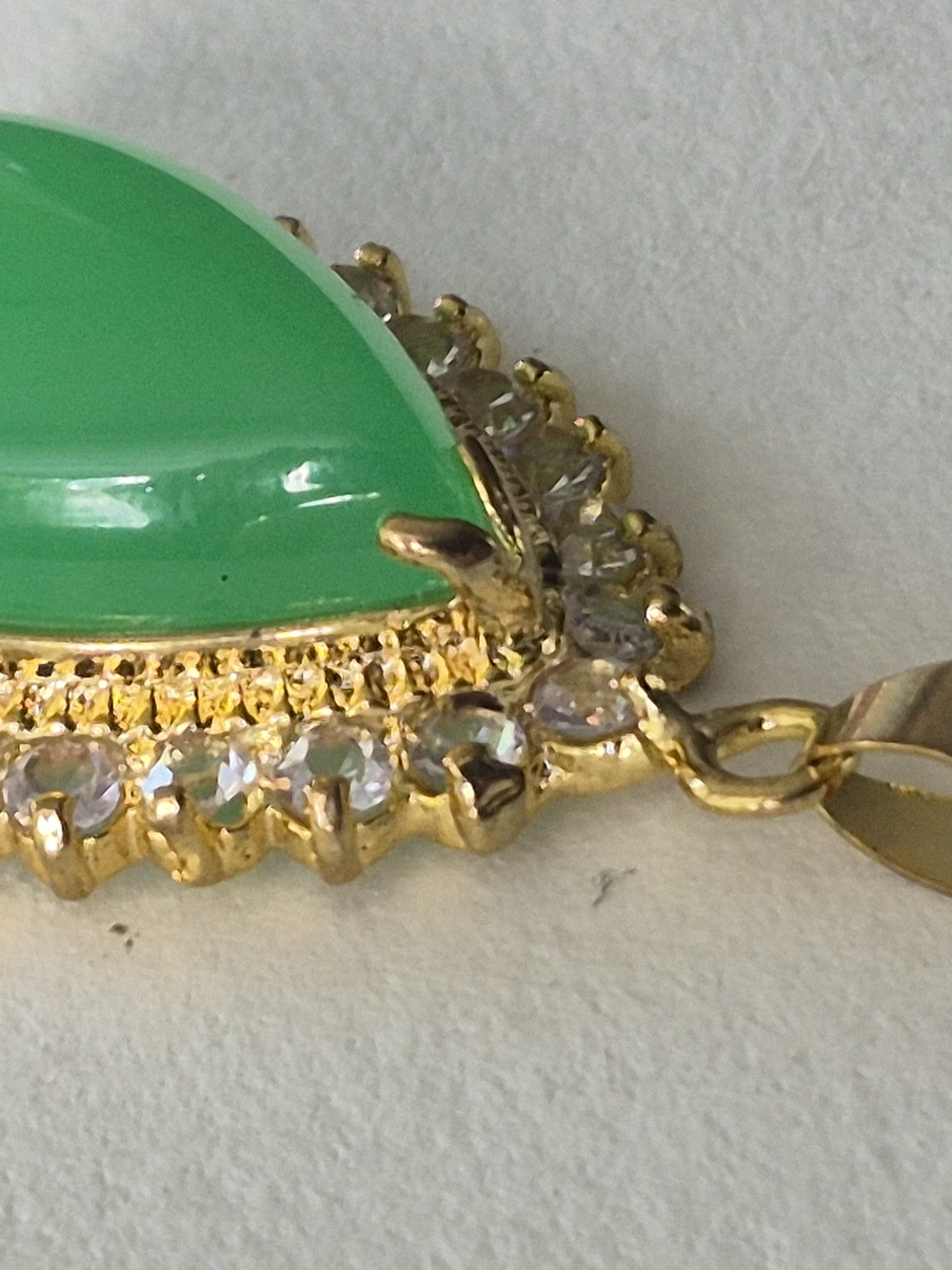 18k Gold Palted  Teardrop Green Chalcedony Pendant Necklace - Picture 5 of 8